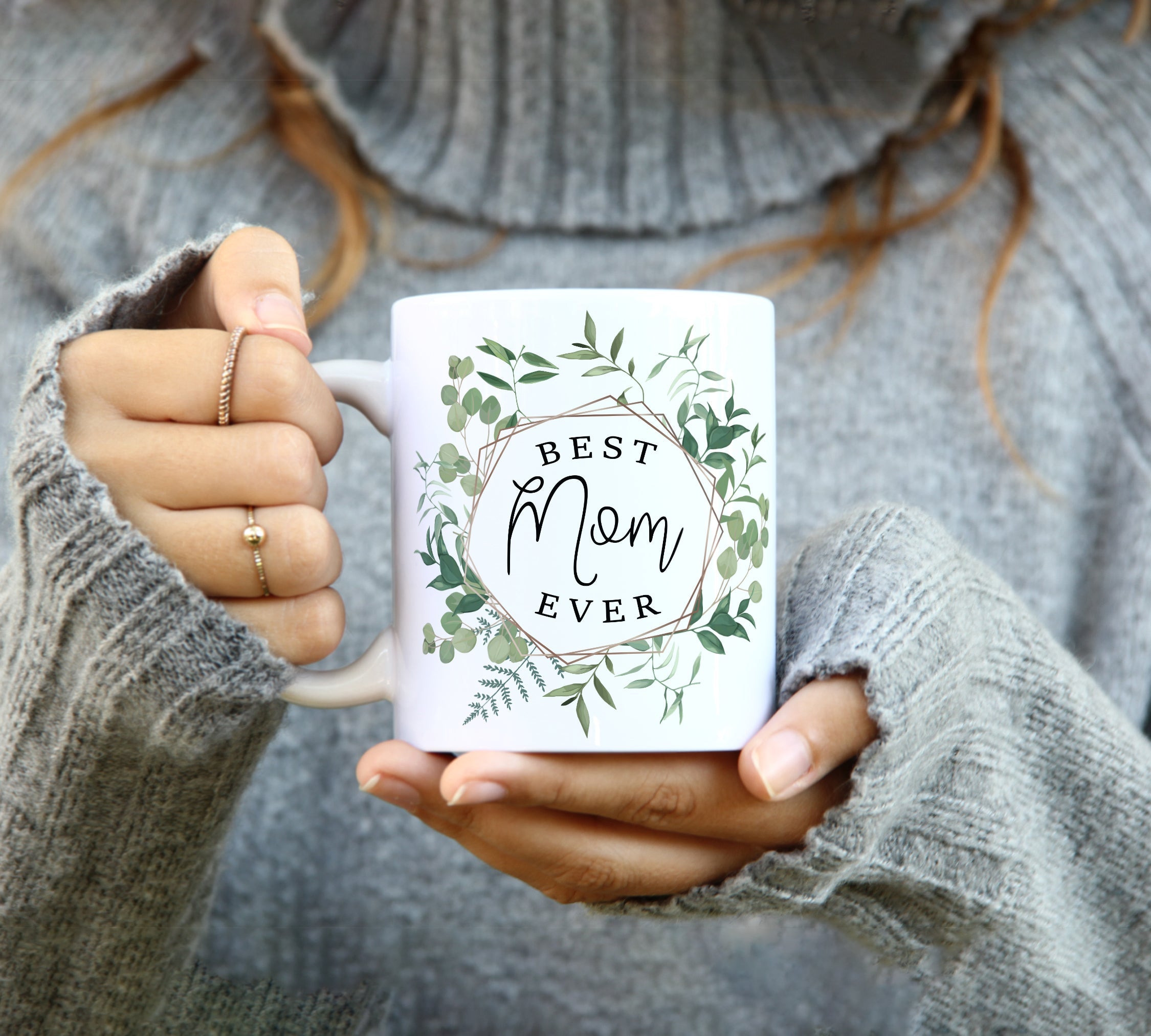 Best mom ever coffee tea mug, green leafy wreath coffee mug